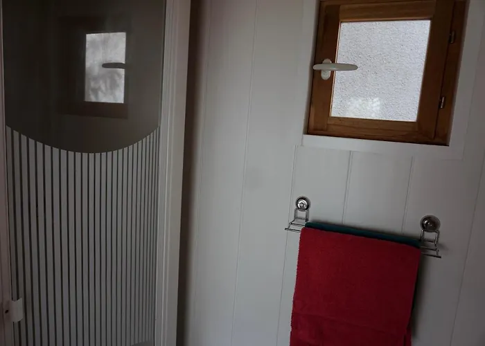 Le Tipi Avec Jacuzzi Et Jardin * Troyes